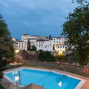 De 4*, Ronda Spanien
